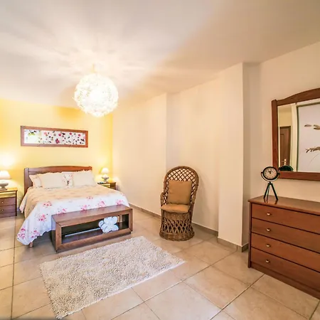 Baia De Cristal 2 By Interhome דירה